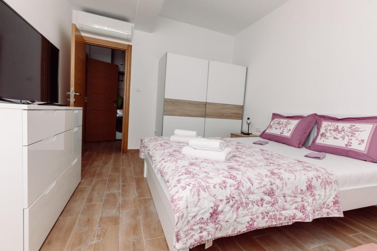 Waterfront Apartment Petrovina Kotor Extérieur photo