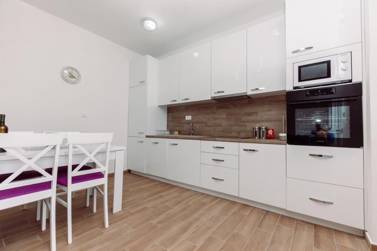Waterfront Apartment Petrovina Kotor Extérieur photo
