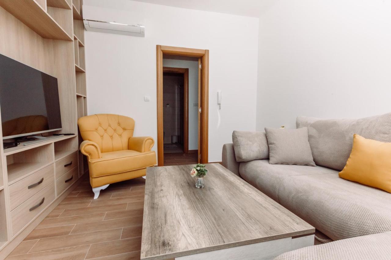 Waterfront Apartment Petrovina Kotor Extérieur photo